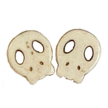 Load image into Gallery viewer, Howlite Skull Earrings
