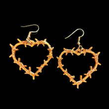 Load image into Gallery viewer, Thorn Heart Earrings-Gold
