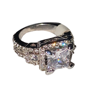 Gorgeous Princess Cut Engagement Ring