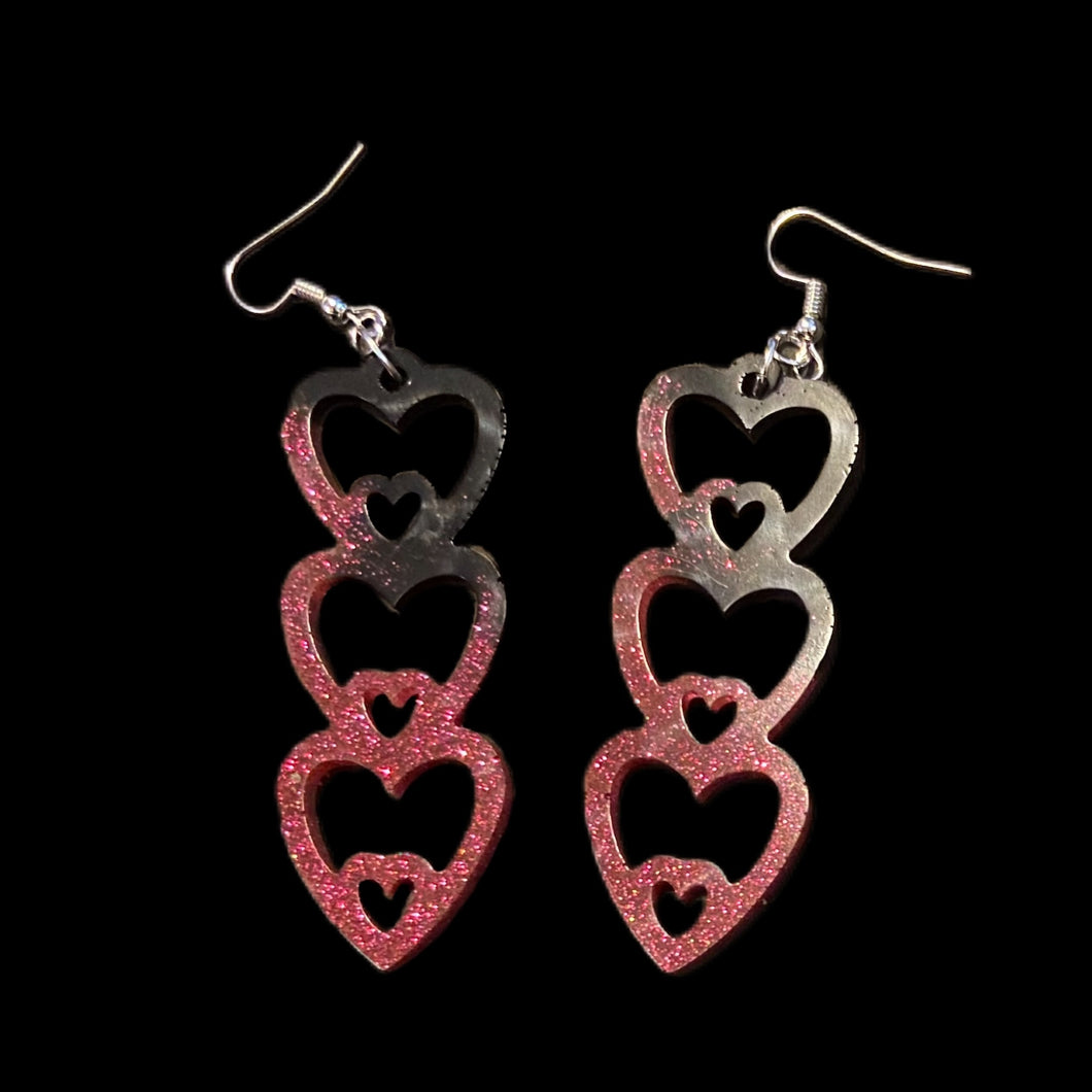 Triple Heart Resin Earrings-PkBlk