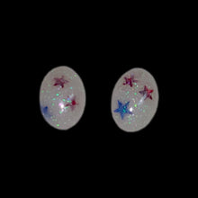 Load image into Gallery viewer, Patriotic TriStar Oval Earrings-WhtM
