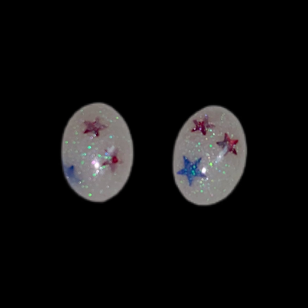 Patriotic TriStar Oval Earrings-WhtM